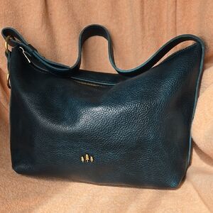 EUC Portland leather premium large slouchy in lagoon
